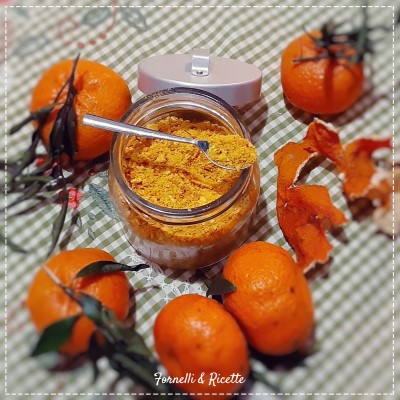 polvere bucce mandarino