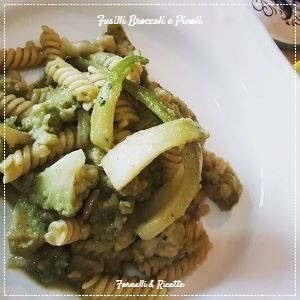 fusilli pinoli broccoli