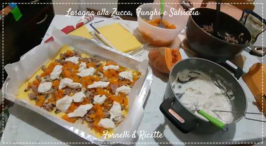 lasagna zucca funghi salsiccia