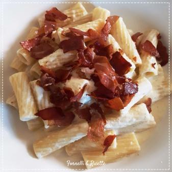 rigatoni formaggi prosciutto